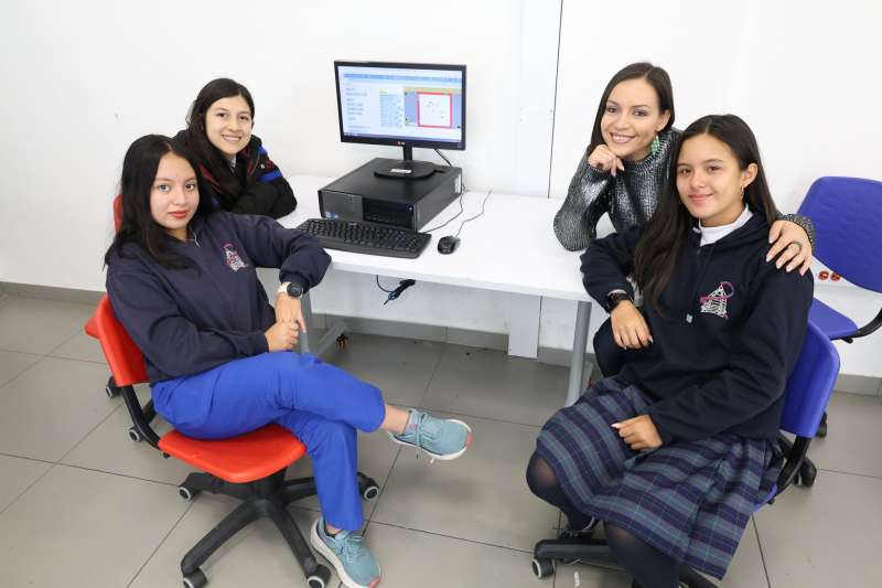 Bartolinas Líderes en Robótica e Innovación